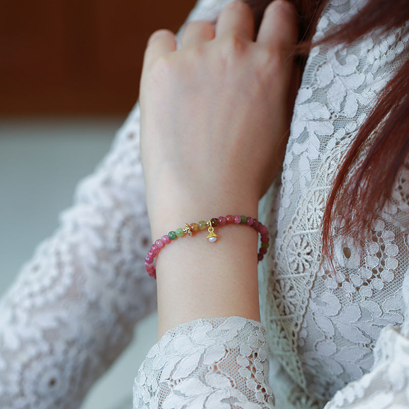 AMITA Elastisches Armband mit Retro-Candy-Edelsteinen für Damen