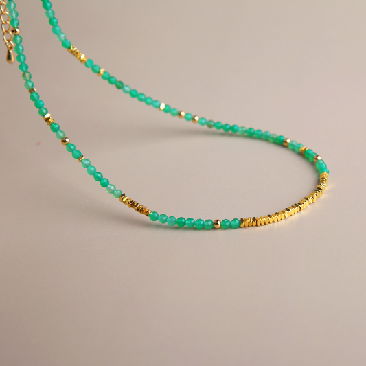 AMITA Green Agate & Silver Bead Necklace – Vitality Flourishing & Harmonious Balance