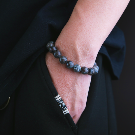 AMITA Tibetan Stone Bracelet – Wisdom Amplifying & Healing Energies